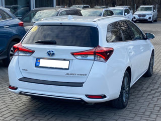 Toyota Auris foto 5