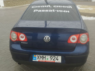 Volkswagen Passat foto 3