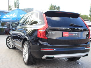 Volvo XC90 foto 8