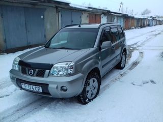 Nissan X-Trail foto 10