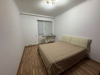 Apartament cu 2 camere, 98 m², Botanica, Chișinău foto 5