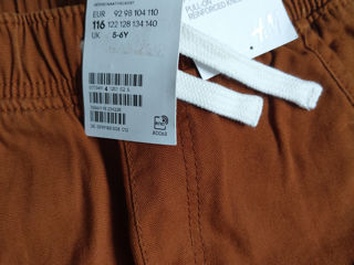 Pantaloni noi H&M 5-6 ani, 116 cm/ Новые брюки от H&M 5-6 лет, 116 см foto 2