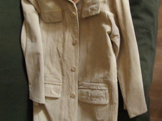 Новая испанская замшевая демисезонная куртка "Clockhouse" р. M - 1000 леев, суконное пальто р. XL -