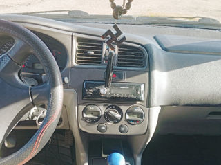 Nissan Primera foto 6