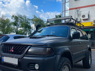 Mitsubishi Pajero Sport foto 7