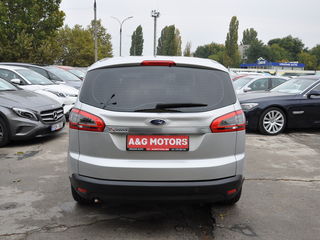 Ford S-Max foto 6