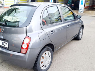 Nissan Micra foto 4