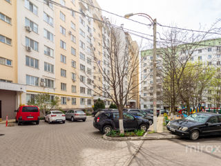 Apartament cu 3 camere, 98 m², Buiucani, Chișinău foto 13