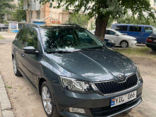 Skoda Fabia foto 2