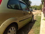 Ford Fiesta foto 3