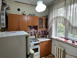 Apartament cu 2 camere, 45 m², Râșcani, Chișinău foto 3