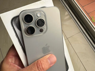 iPhone 15 Pro Natural Titanium