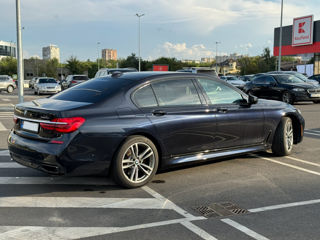 BMW 7 Series foto 4