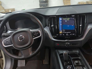 Volvo XC60 foto 3