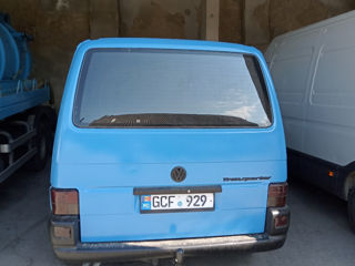 Volkswagen Transporter foto 2