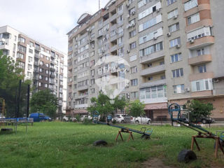 Apartament cu 4 camere, 163 m², Botanica, Chișinău foto 11