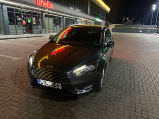 Ford Focus foto 2