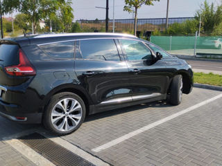 Renault Grand Scenic foto 1