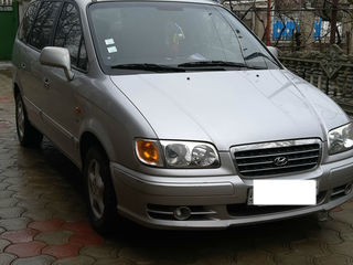 Hyundai Trajet foto 2