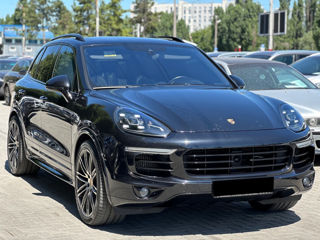 Porsche Cayenne foto 4