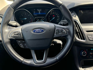 Ford Focus foto 14