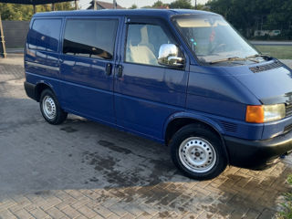 Volkswagen Transporter foto 1