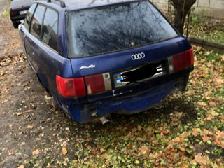 Audi 80 b4 Универсал foto 2