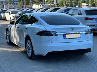 Tesla Model S foto 5