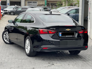 Chevrolet Malibu foto 5