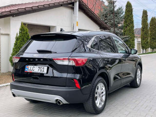 Ford Kuga foto 4