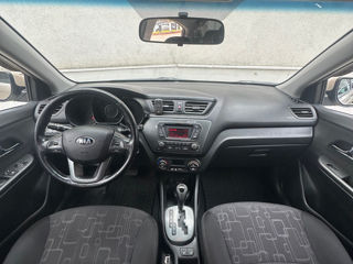 KIA Rio foto 8