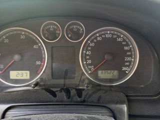  Se vinde vw passat,2003,1.9 tdi foto 7