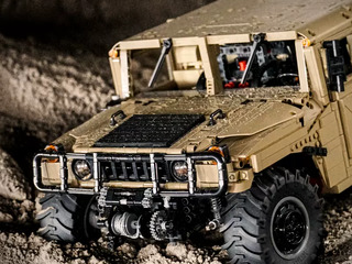 Новый конструктор для взрослых внедорожник Humvee - 4000 деталей