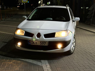 Renault Megane foto 6