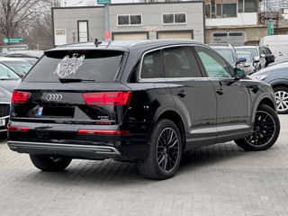 Audi Q7 e-tron foto 3