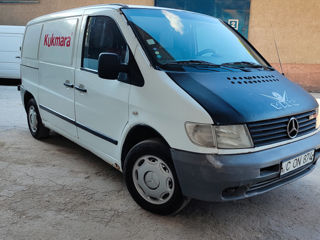 Mercedes Vito foto 2