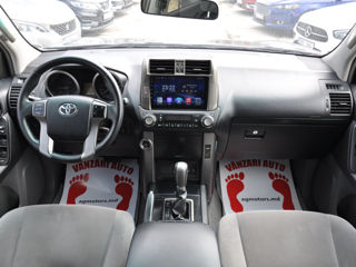 Toyota Land Cruiser Prado foto 8
