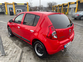 Dacia Sandero foto 4