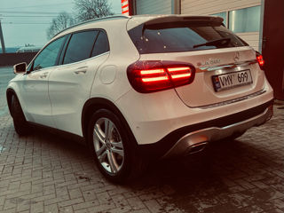 Mercedes GLA foto 3