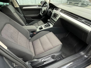 Volkswagen Passat foto 10