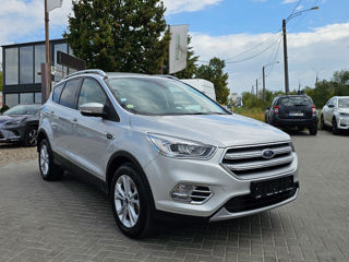 Ford Kuga foto 3