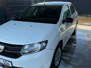 Dacia Logan foto 2