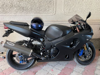 Suzuki GSX-R1000 foto 3