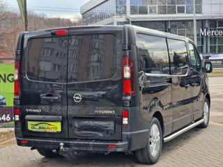 Opel Vivaro foto 6