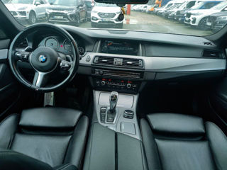 BMW 5 Series foto 8