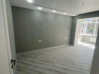 Apartament cu 2 camere, 75 m², Durlești, Chișinău foto 3