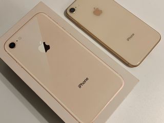 iPhone 8 Gold в идеальном состоянии foto 1