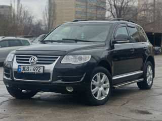 Volkswagen Touareg foto 3