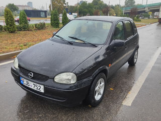 Opel Corsa foto 4