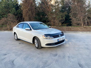 Volkswagen Jetta foto 5